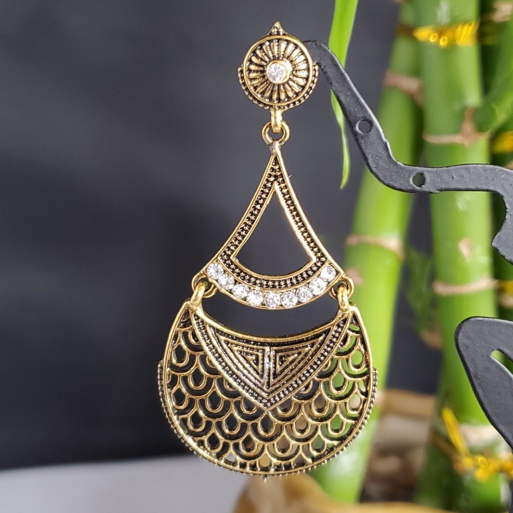 Fancy Earring - Picture 3 of 4